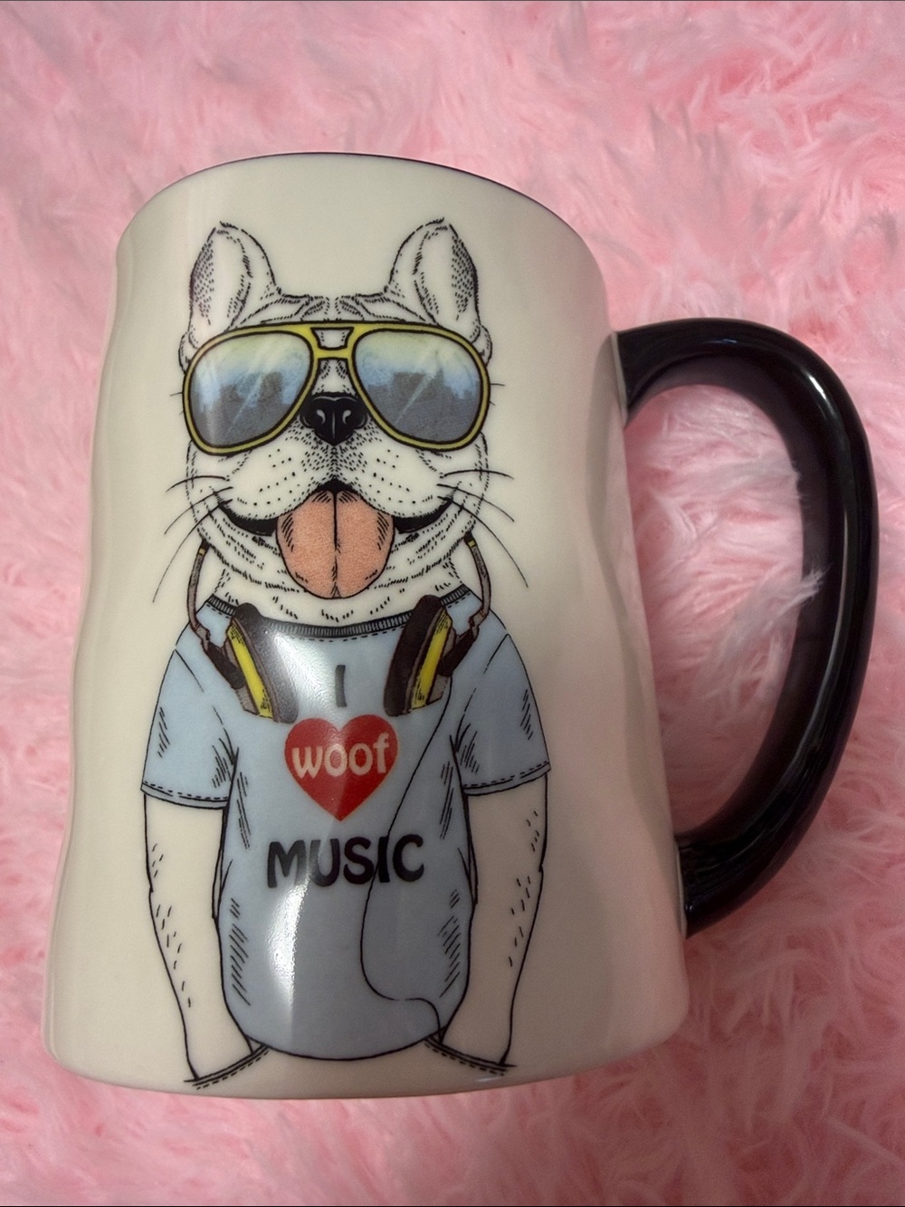 Signature Houseware Dog Mug with Black Handle - Woof Music Design GUC